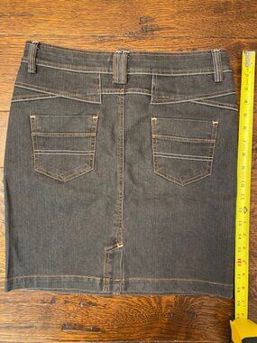 SECRET CODE DENIM SKIRT SIZE S